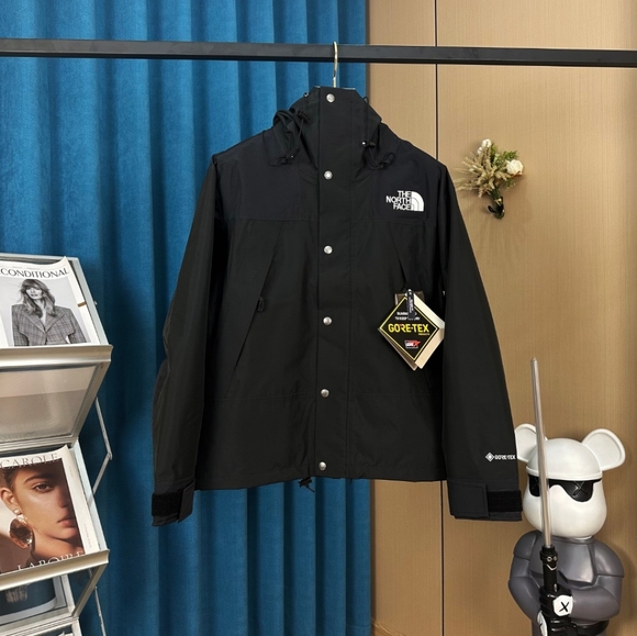 The North Face 1990 GTX Black マウンテンパーカー North Face 90